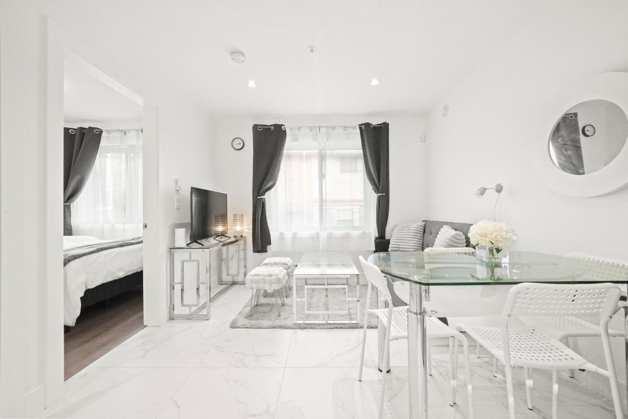 Entire New Cozy And Modern 2-Storey House Vancouver Exterior foto